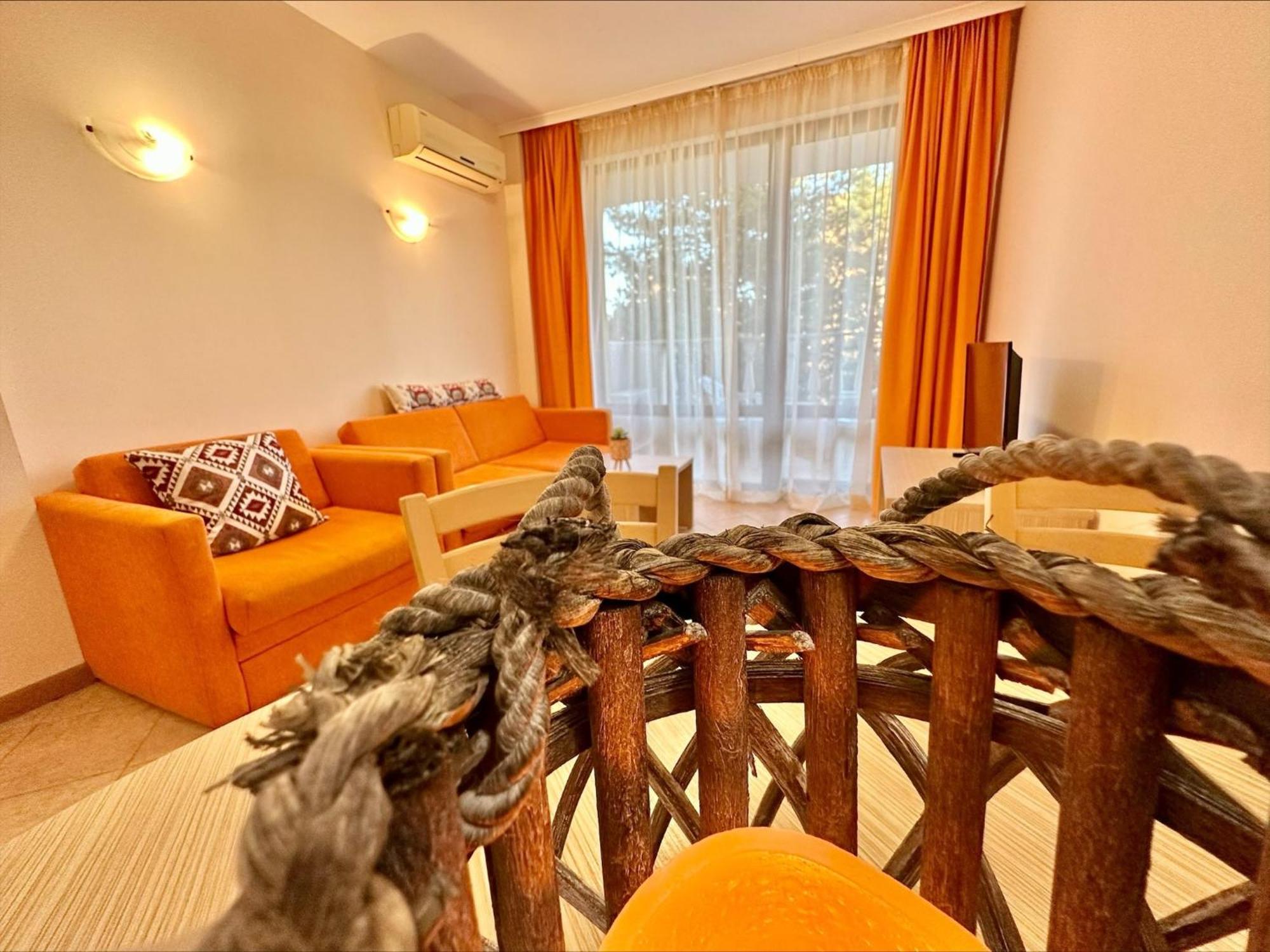Menada Royal Sun Apartments 써니비치 외부 사진